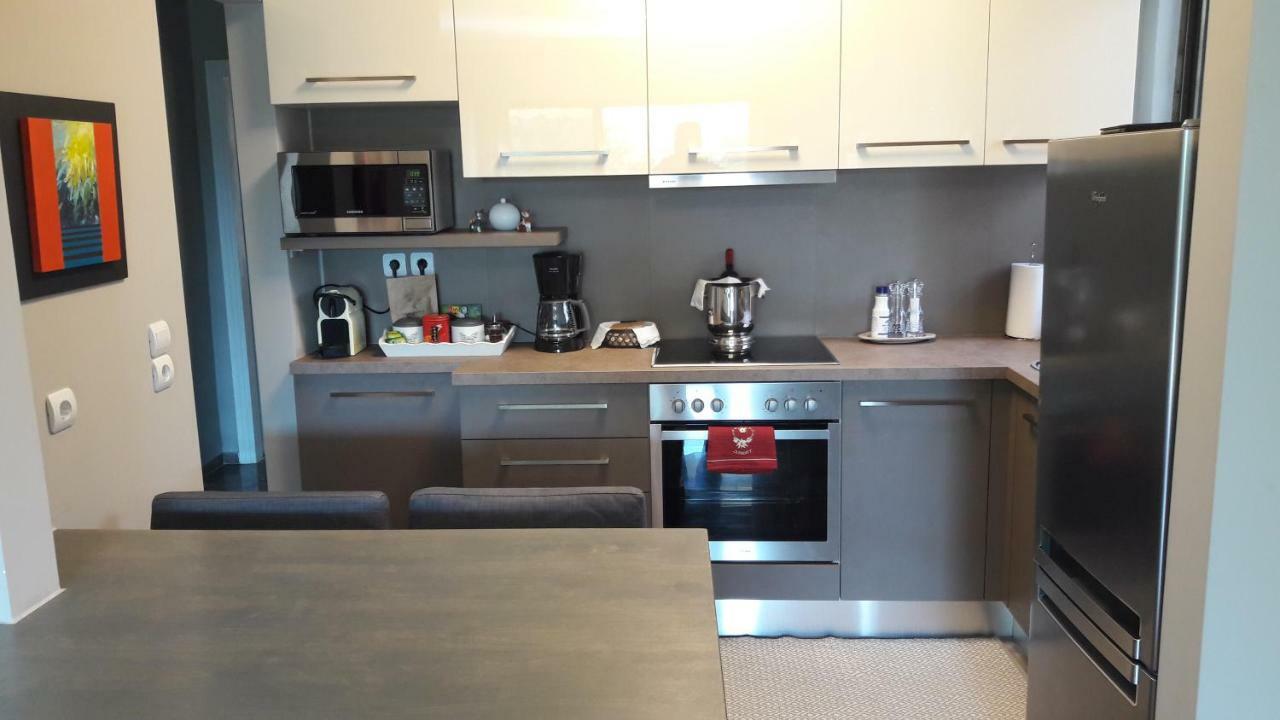 Amazing Apartment Atene Esterno foto